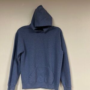 Heavy weight blue hoodie with kangaroo pockets, boy or girl - no tags, size L